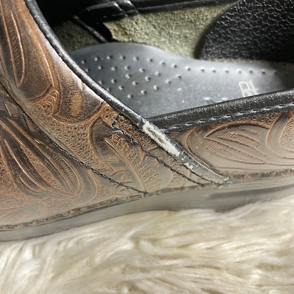 Dansko Professional Brown Tooled Floral Stamp Leather Clogs EU Size 39 US 8.5 - Picture 9 of 11